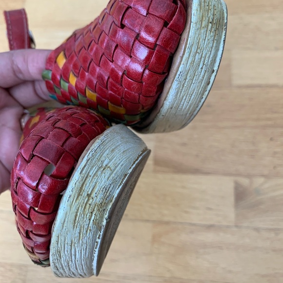 Authentic Huaraches Sandal Heels from Oaxaca Mexico, red multi-colored - Picture 7 of 11